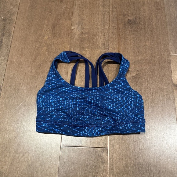 Lululemon Other - Lululemon Sports Bra Size 4 Blue